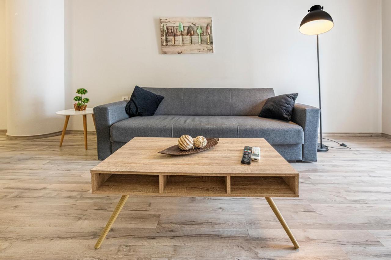 Athenian Boutique Apartments Bagian luar foto