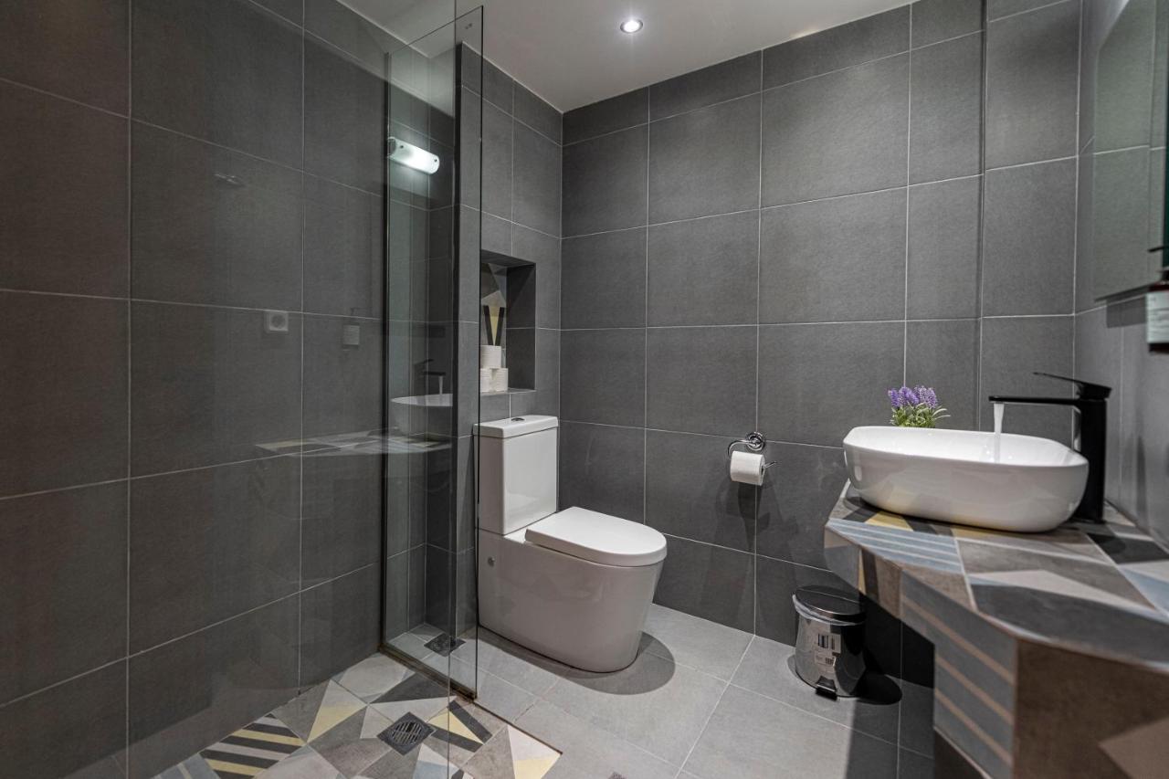Athenian Boutique Apartments Bagian luar foto